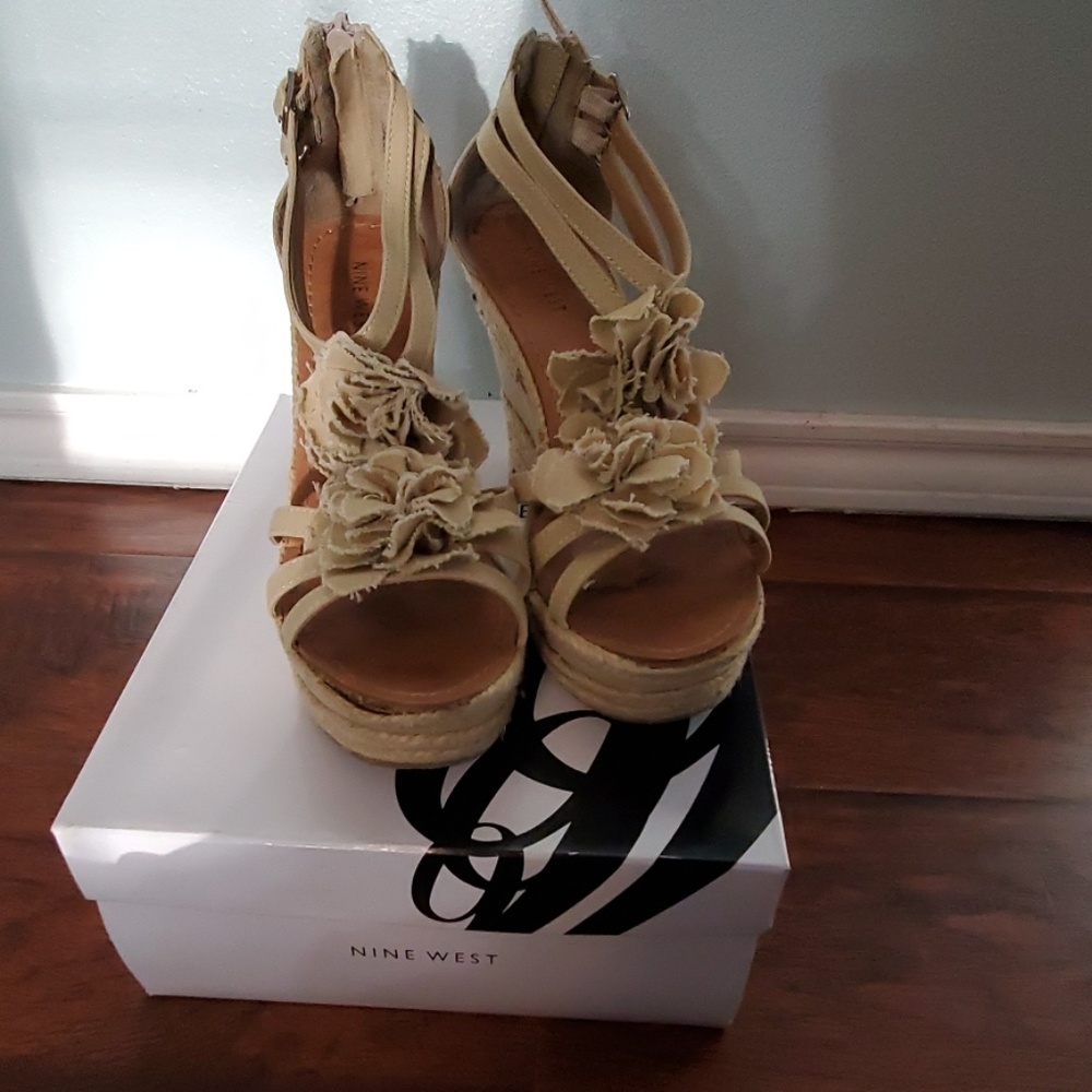 Wedge sandal